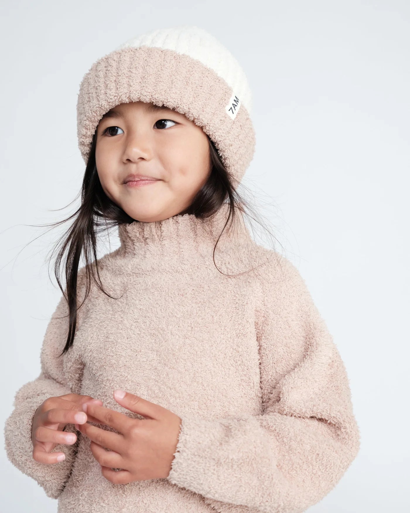 7 AM - Fuzzy Two-Tone Ribbed Beanie