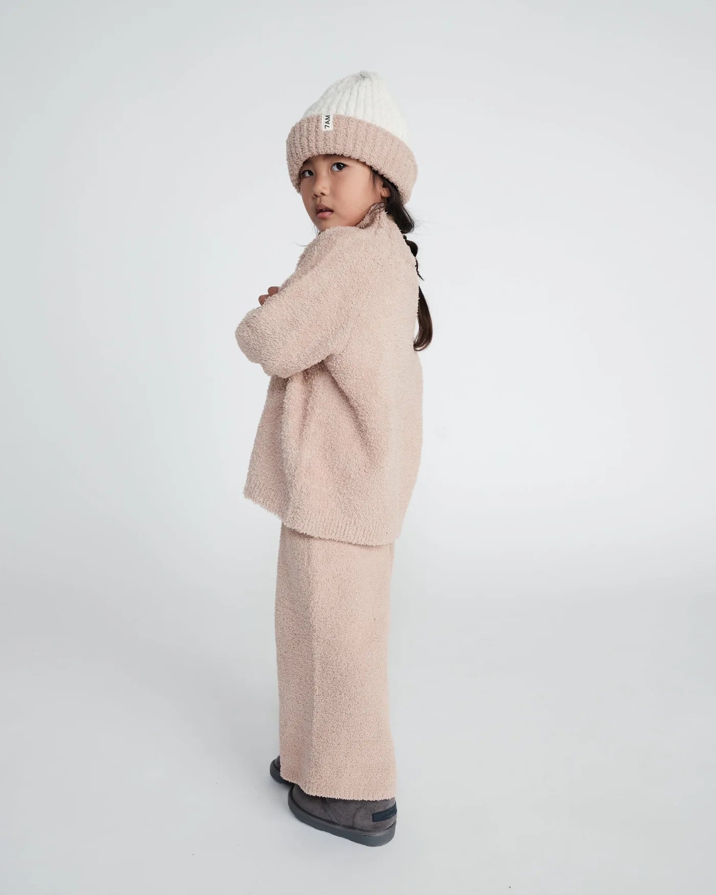 7 AM - Fuzzy Two-Tone Ribbed Beanie