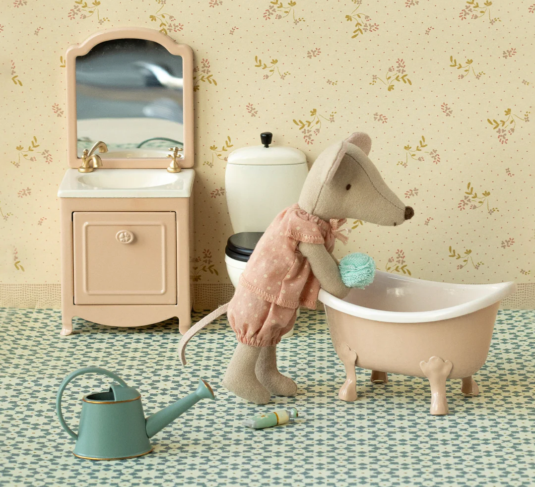 Maileg - La grande sœur souris dans une boîte d'allumettes