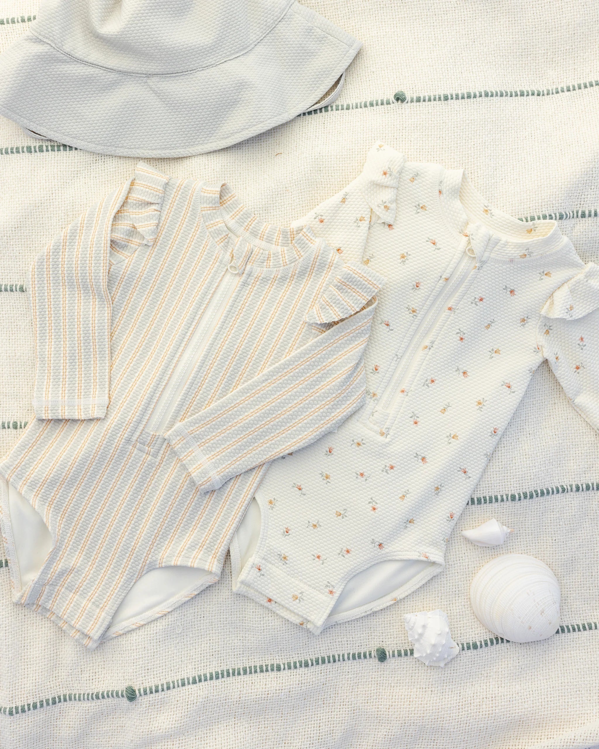 Quincy Mae - Byron Rashguard une pièce