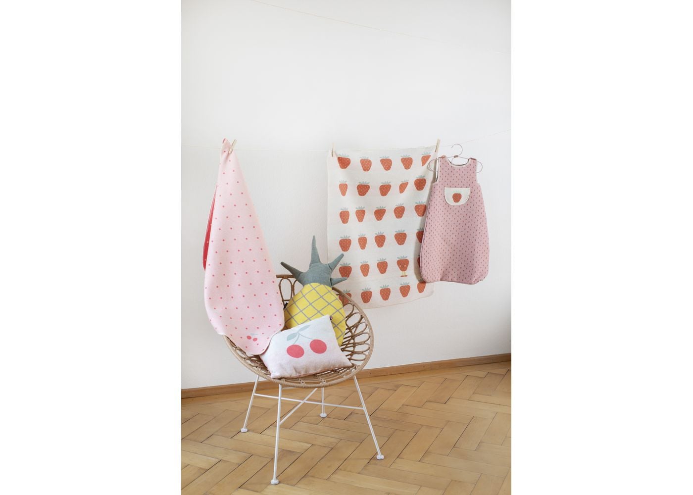 David Fussenegger - Juwel Pois et Cerises blanket