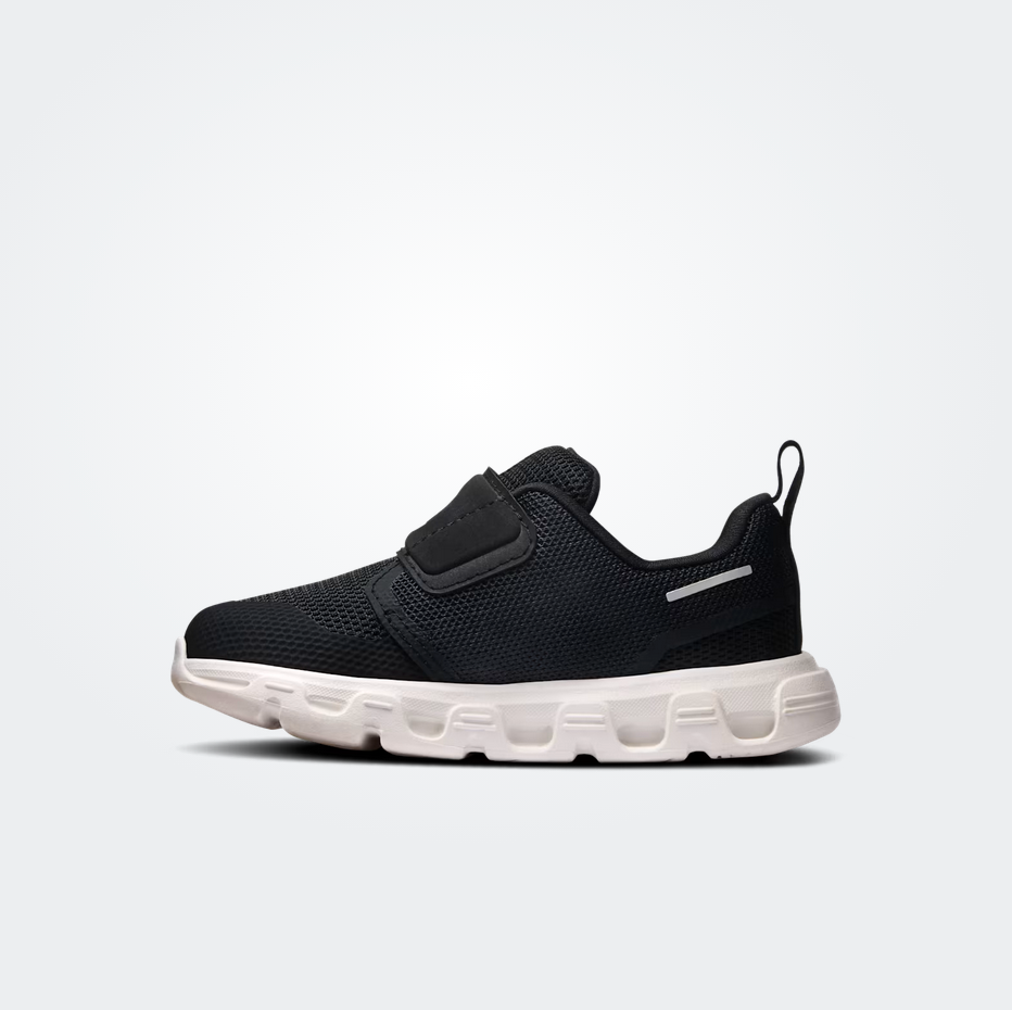 On - Cloud Play 2 Sneakers