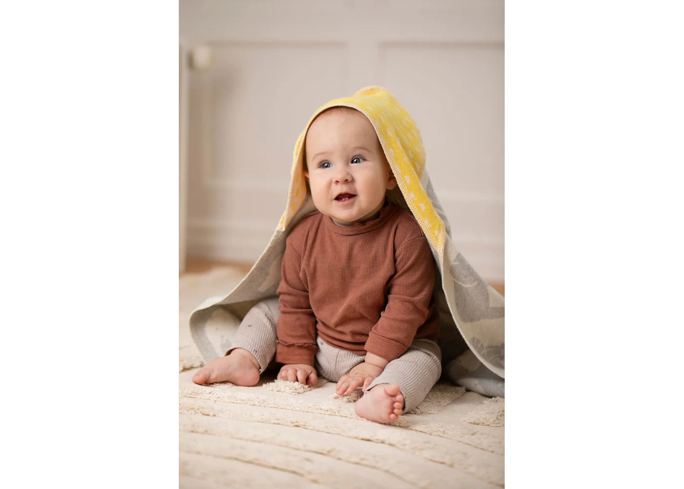 David Fussenegger - Juwel Zoo Hooded Blanket