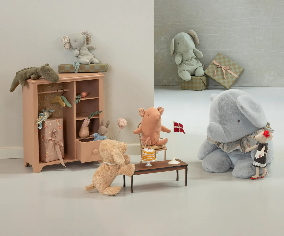 Maileg - Long Dining Table, Mice