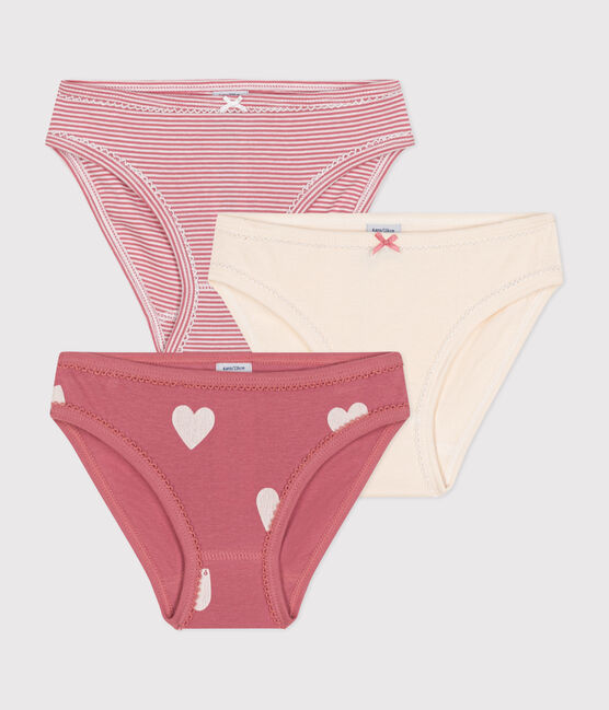 3 culottes superposées. Une foncée rose à coeurs blanc, une blanche et une rayée blanc et rose.