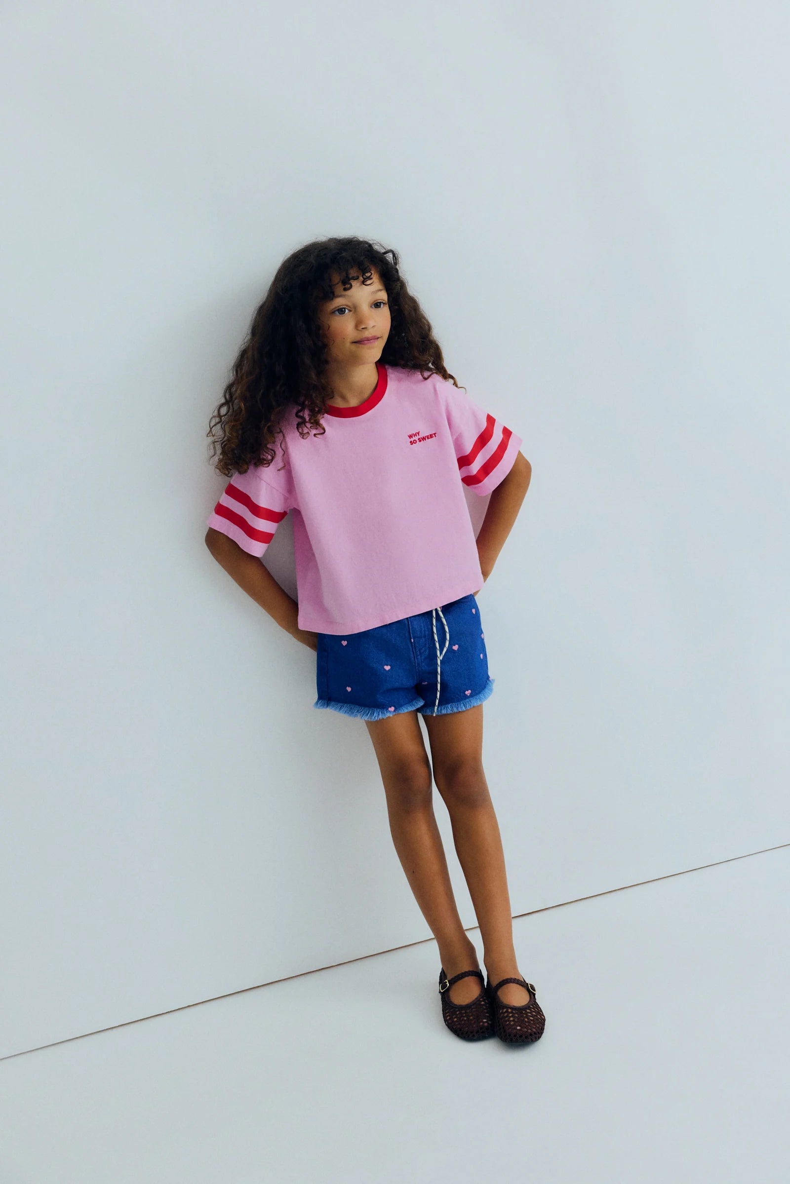 The New Society - Short Lys