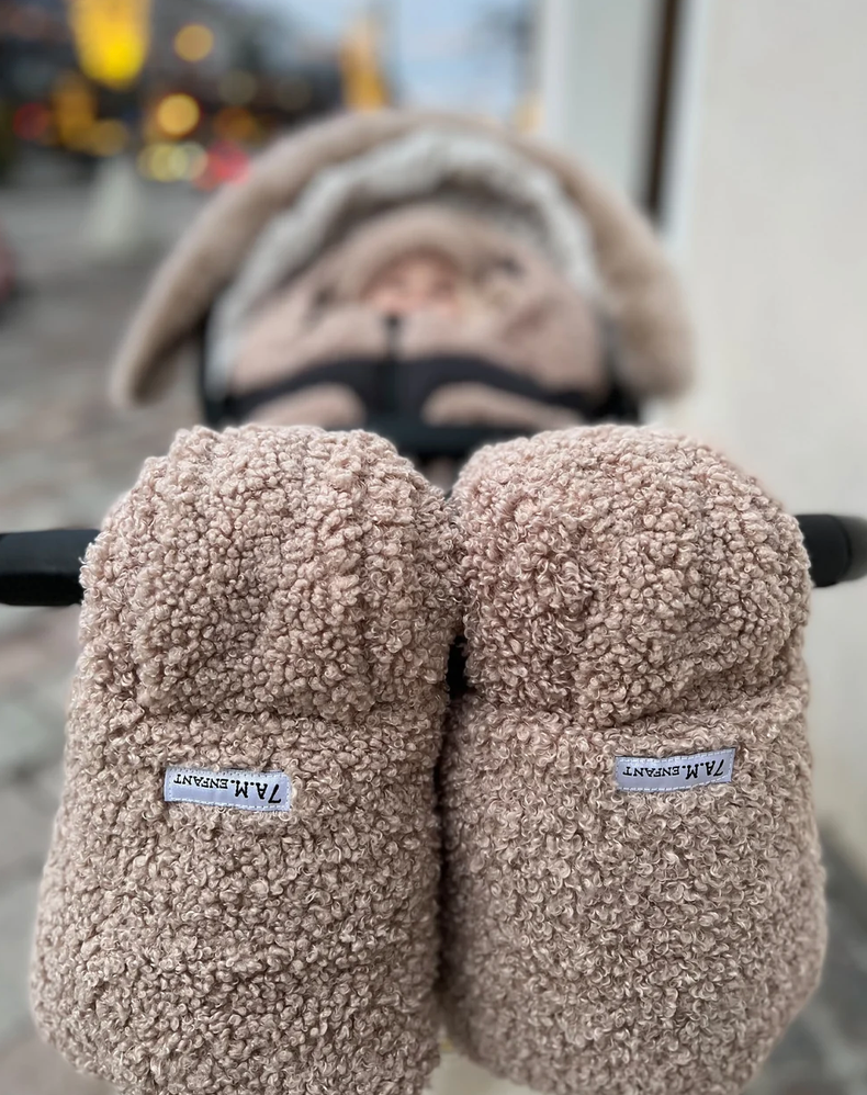 7 AM - Warmmuffs Teddy