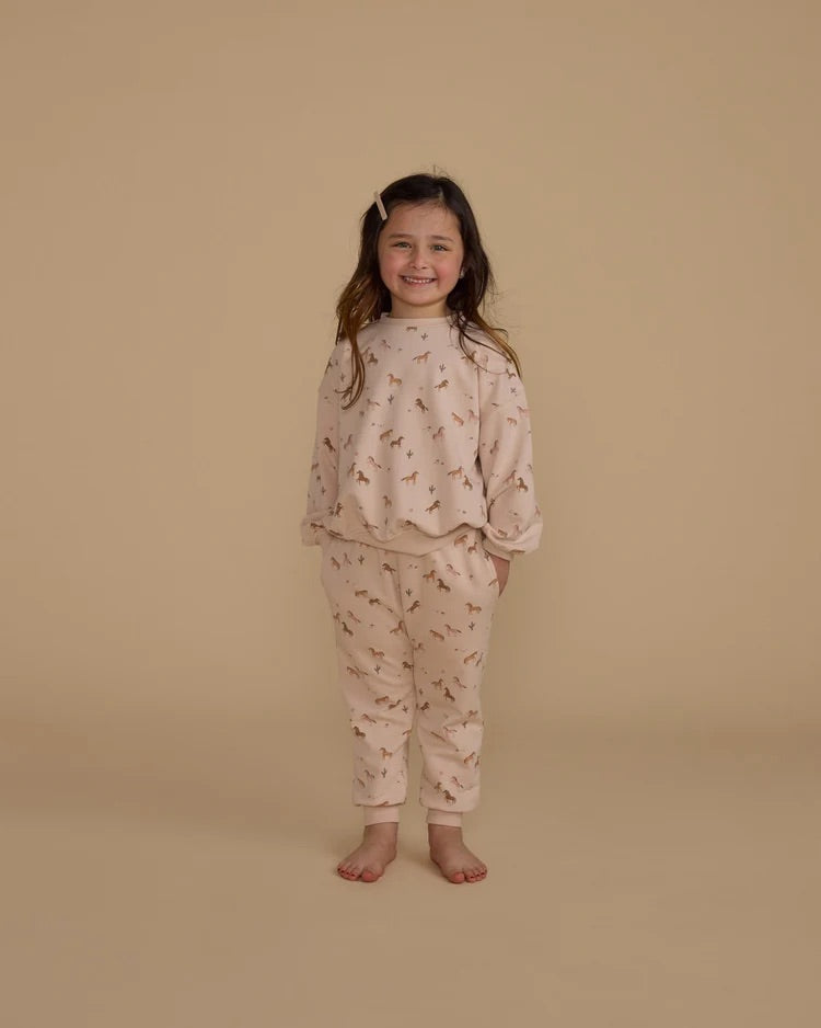 Rylee + Cru Jogger Pant in Brick Moons