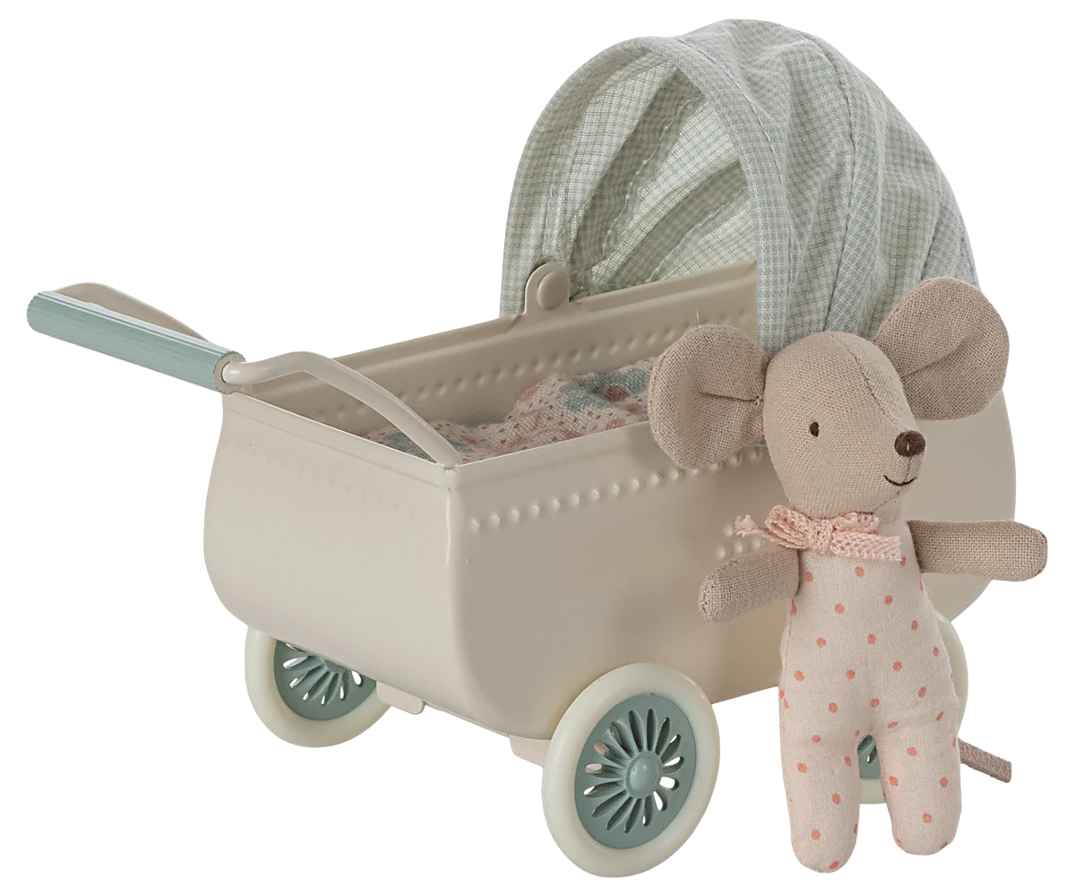 Maileg - Pram with baby mouse - Mint