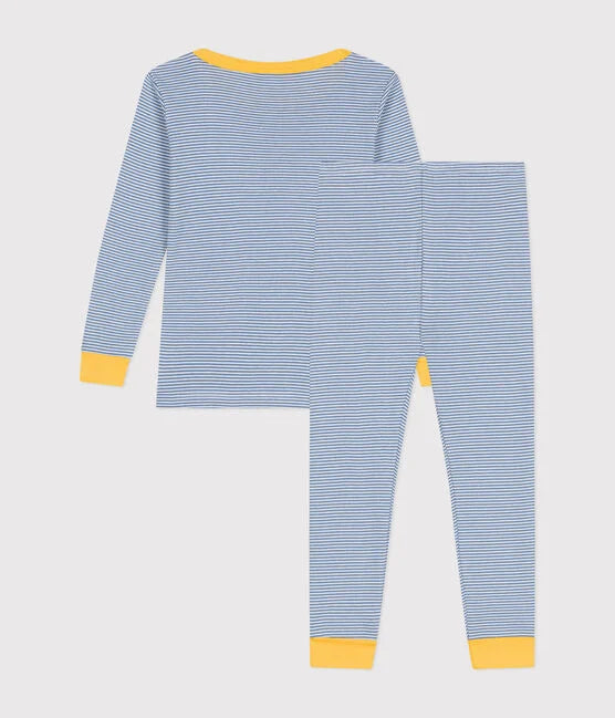 Un ensemble pyjama long, avec poignets et chevilles élastiques jaune et le corps rayé bleu et blanc.