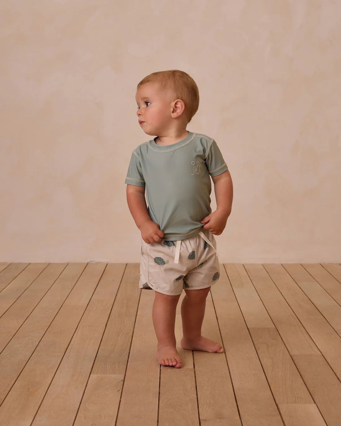 Rylee + Cru - Rash Guard T-Shirt