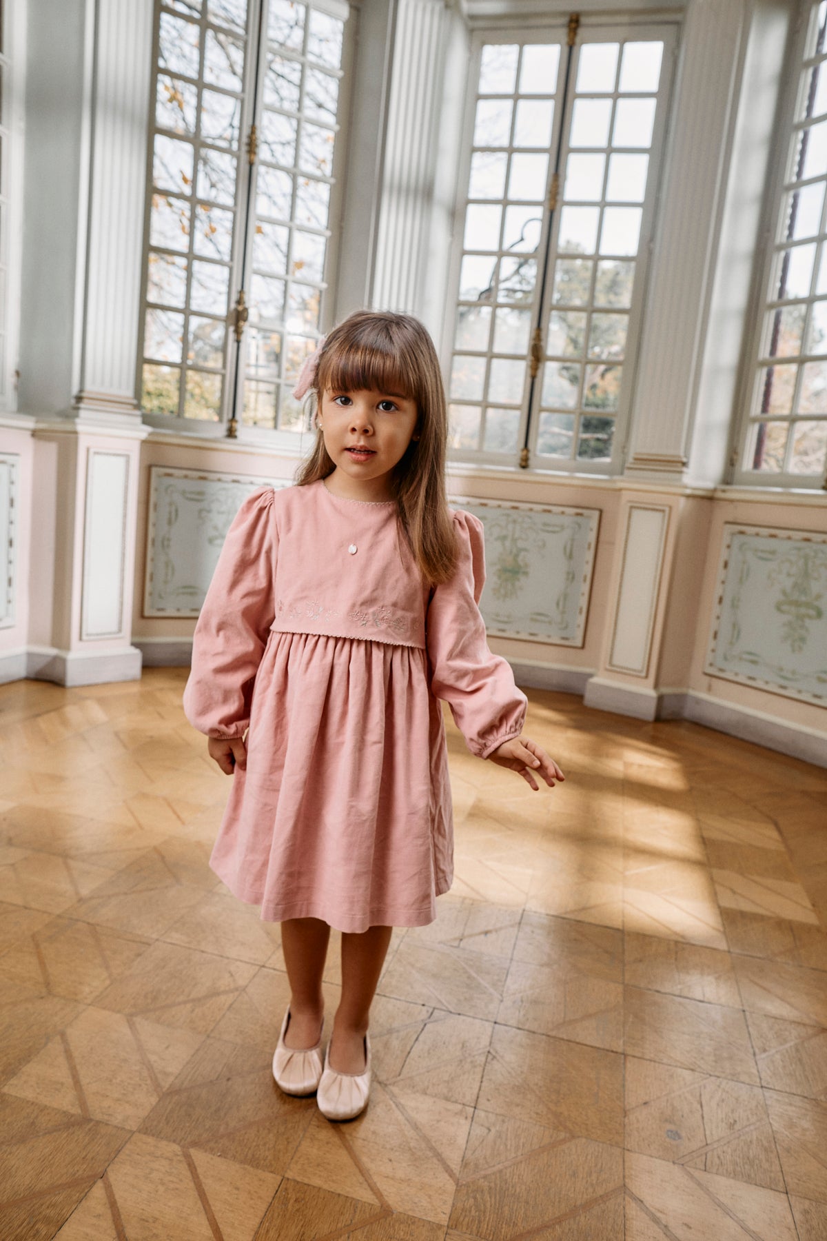 Patachou - Robe Élégante Broderie Florale