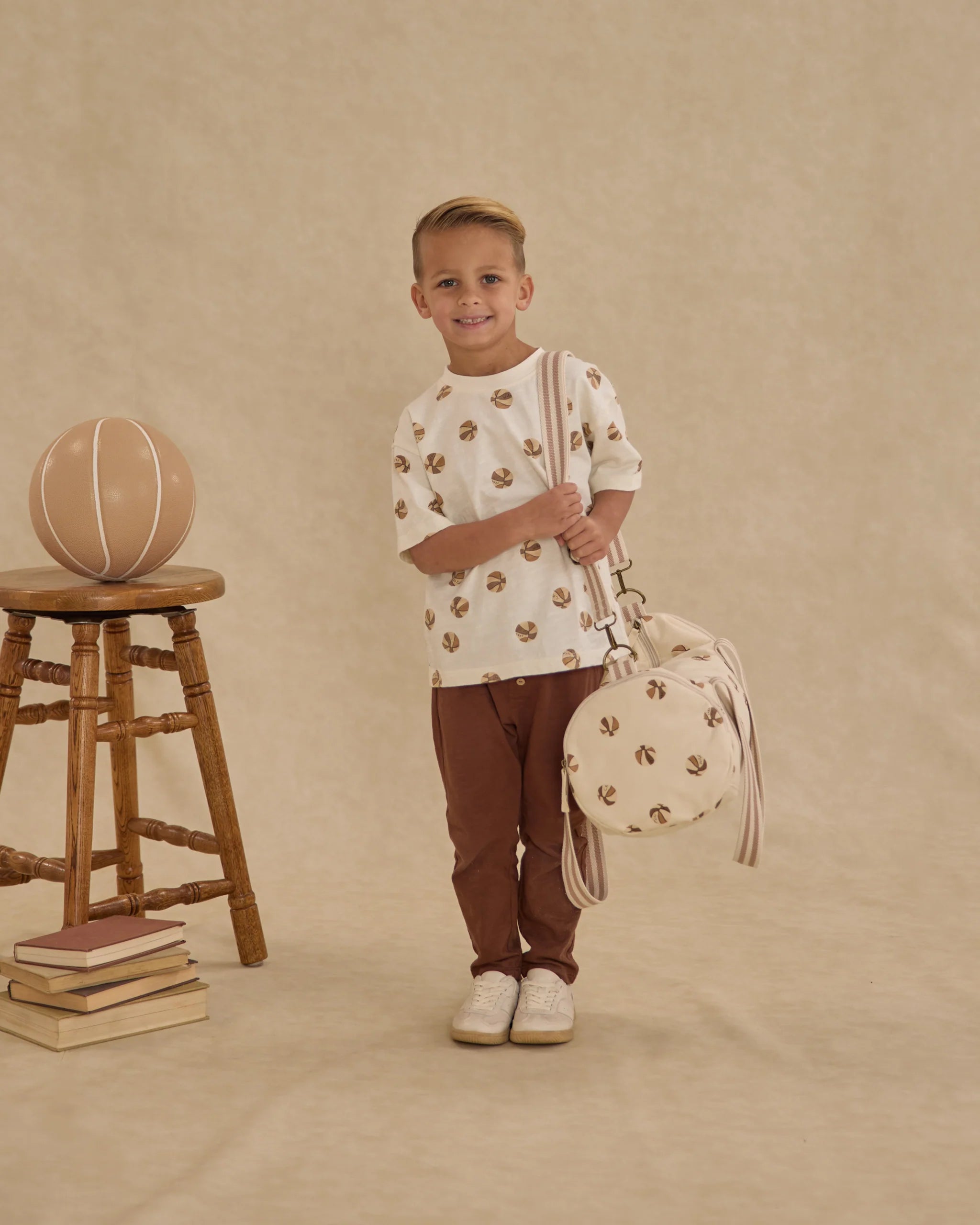 Rylee + Cru - T-Shirt Relaxed Basketball