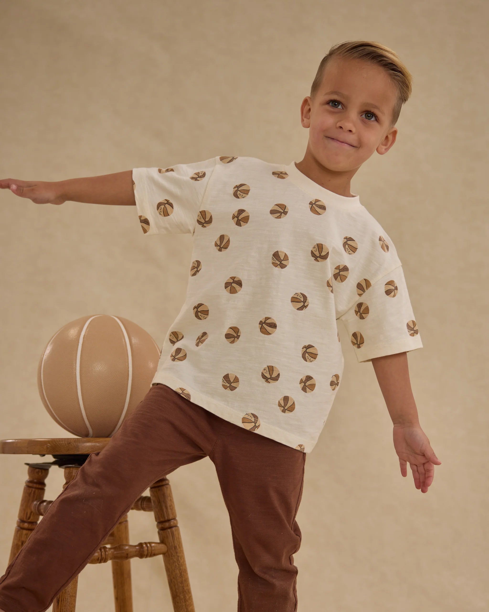 Rylee + Cru - T-Shirt Relaxed Basketball