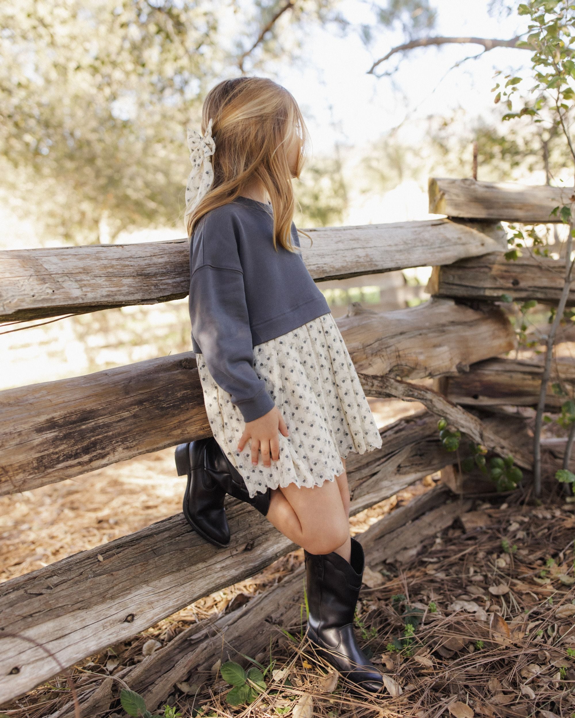 Rylee + Cru - Robe sweat à fleur Vintage