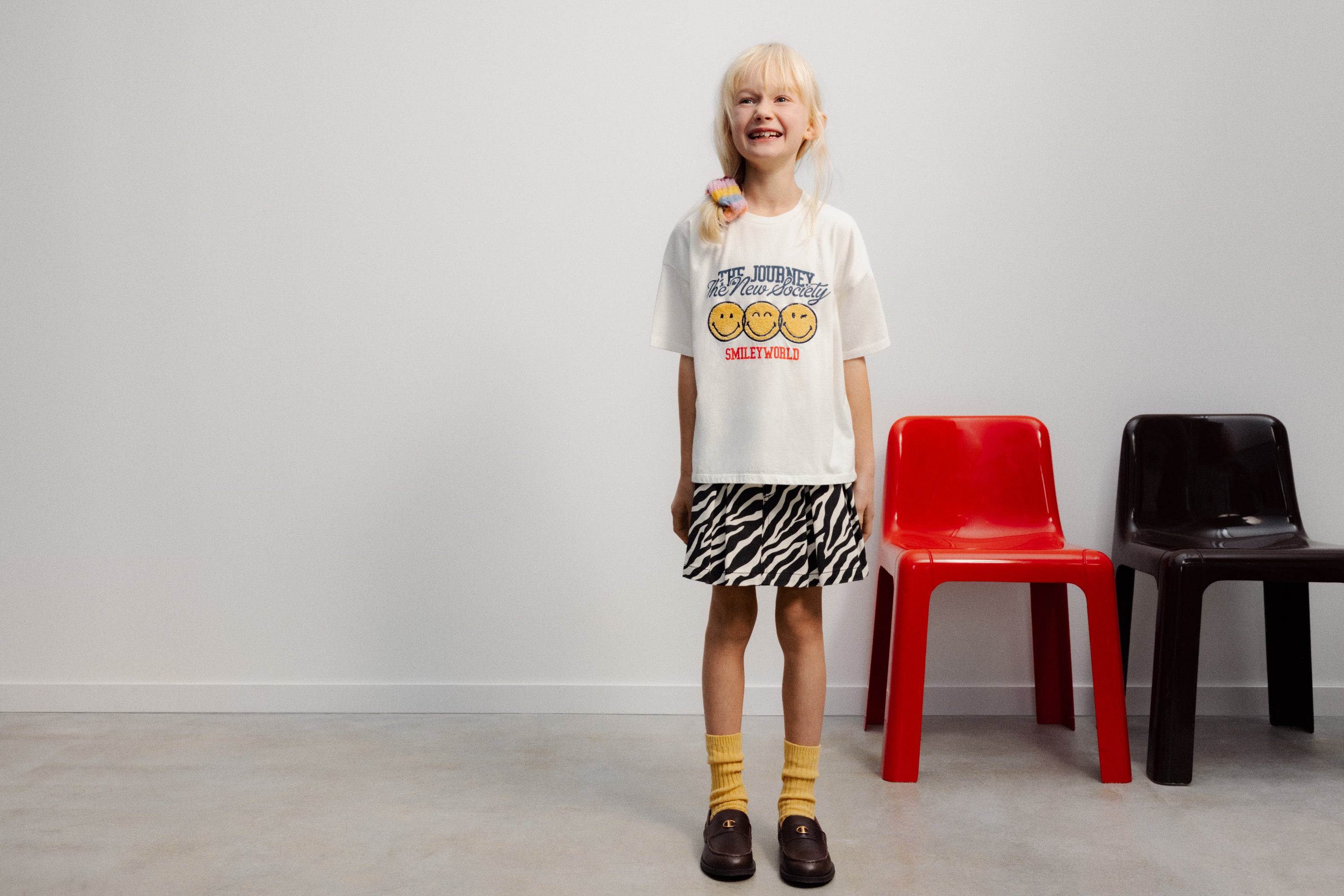 The New Society - T-Shirt Smiley