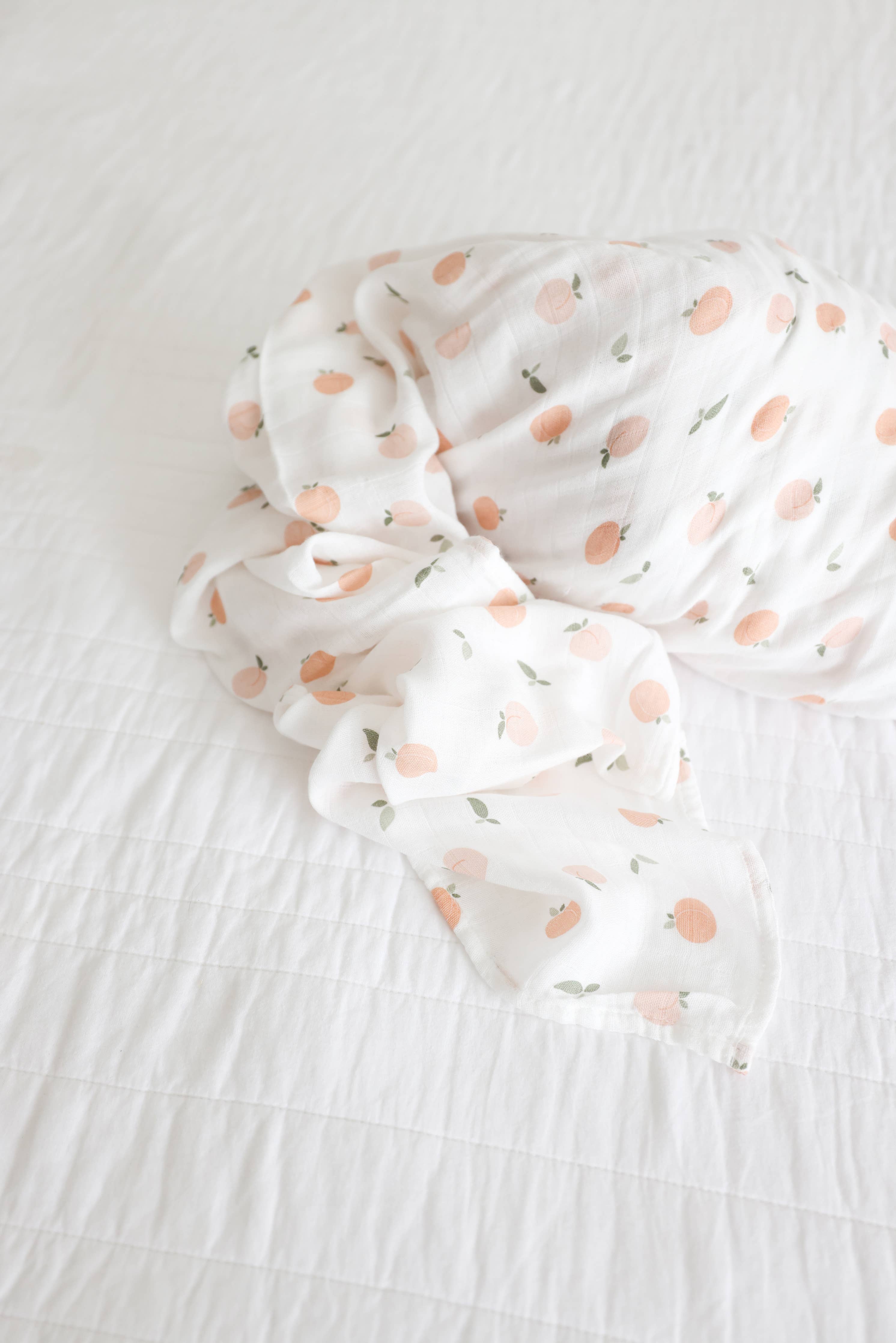 Lulujo - Couverture d'emmaillotage en coton mousseline - Pêches