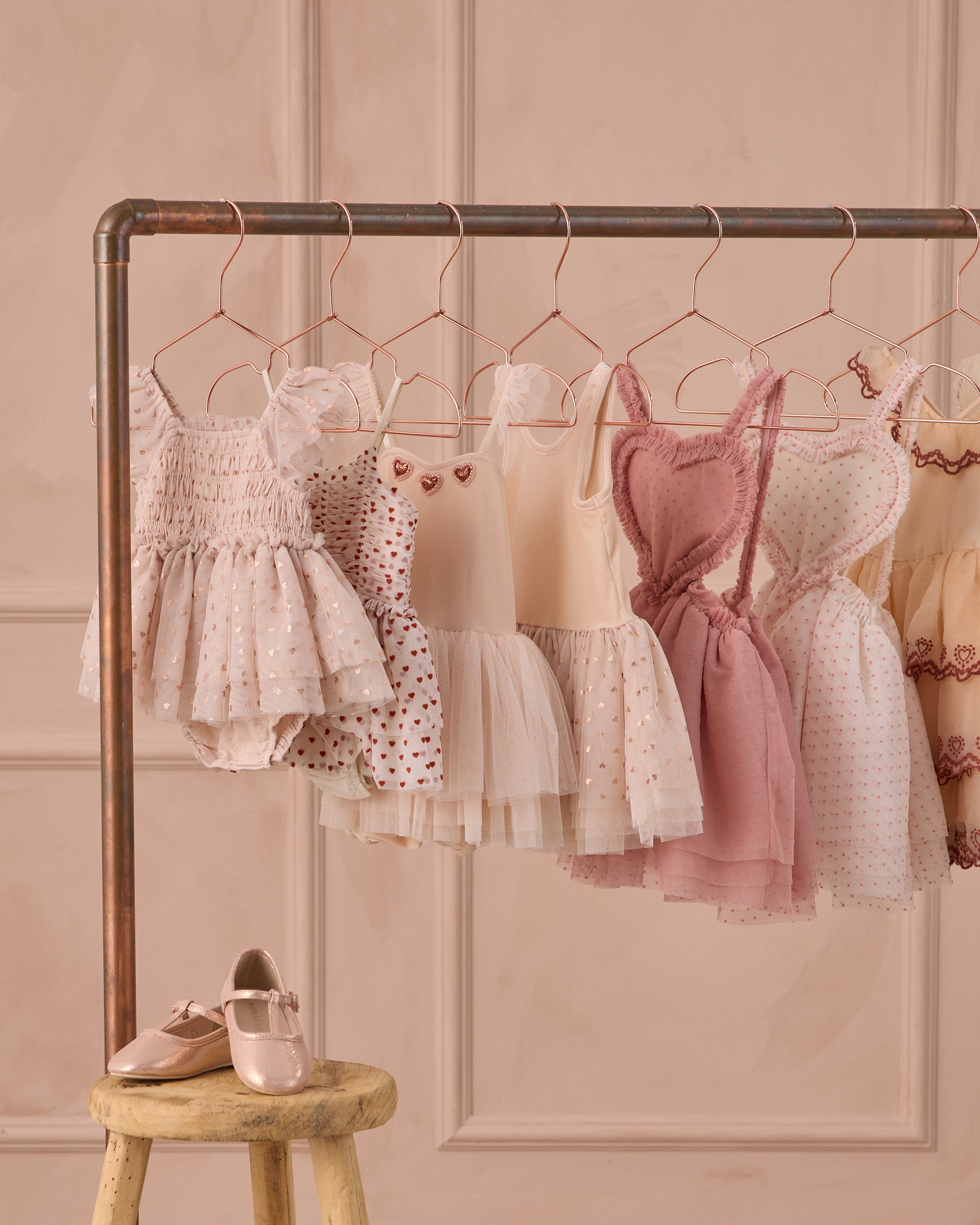 Nora Lee - Tutu Witley