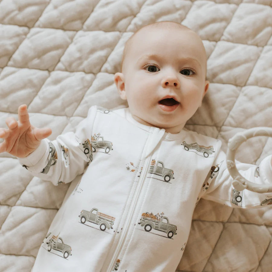 Petit lem - Pumpkin truck pajamas