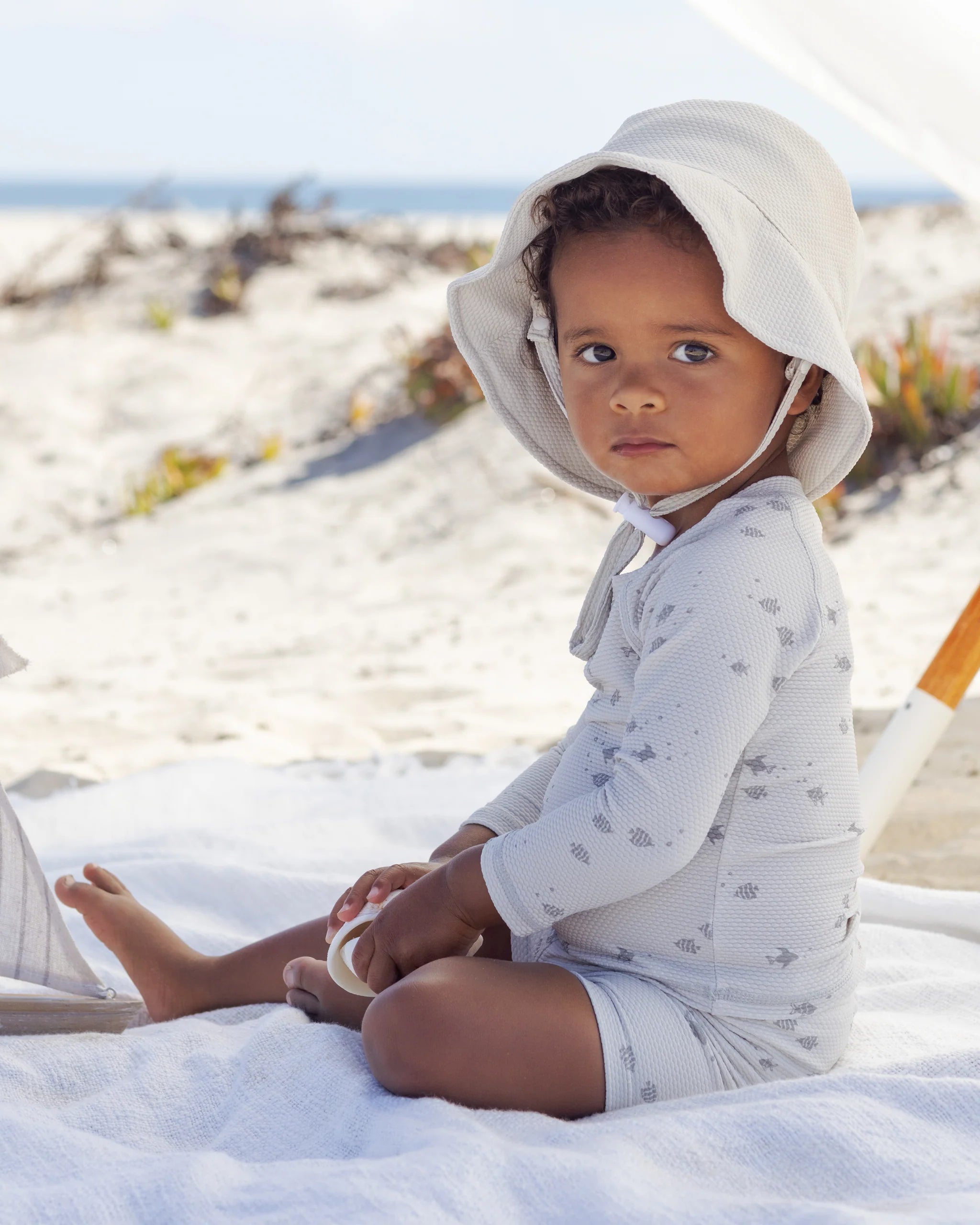 Quincy Mae - Finn Rashguard + Ensemble Short Poisson