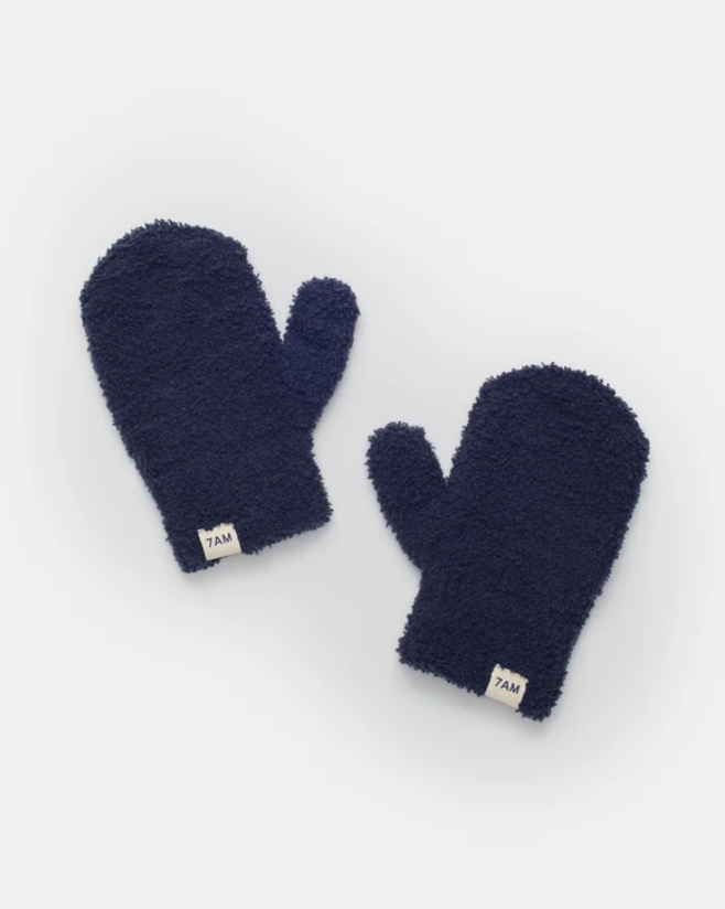 7 AM - Fuzzy Mittens