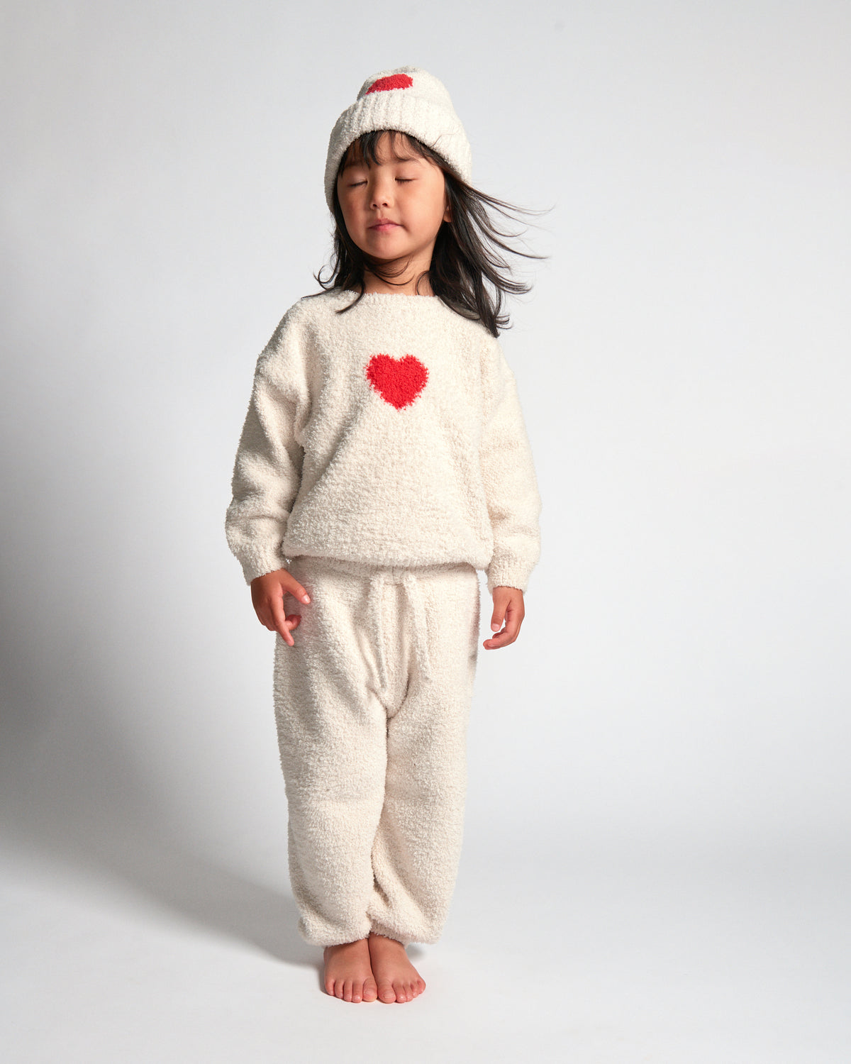 7 AM - Fuzzy Heart Boxy Pull