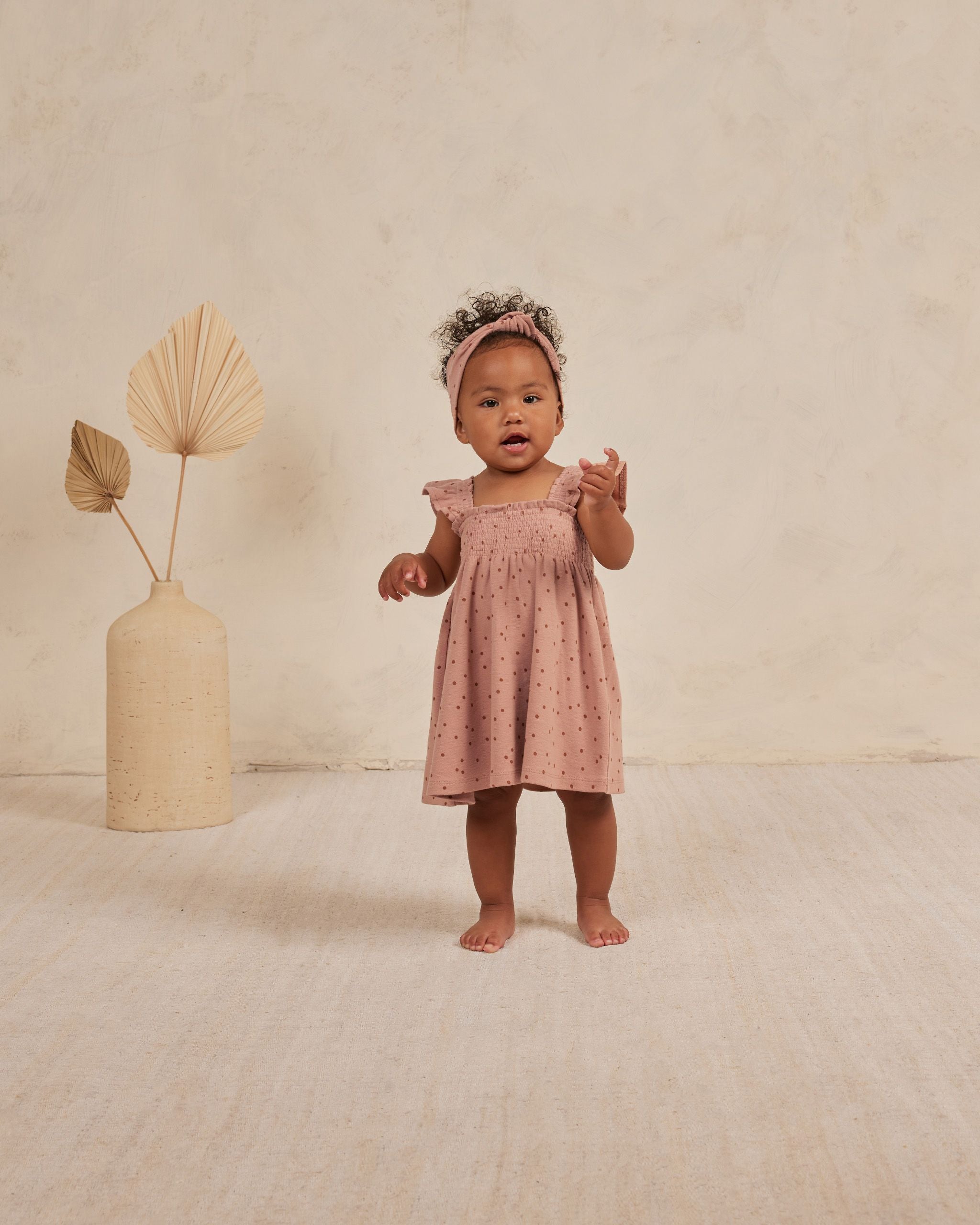 Quincy Mae - Robe en Jersey Smocked