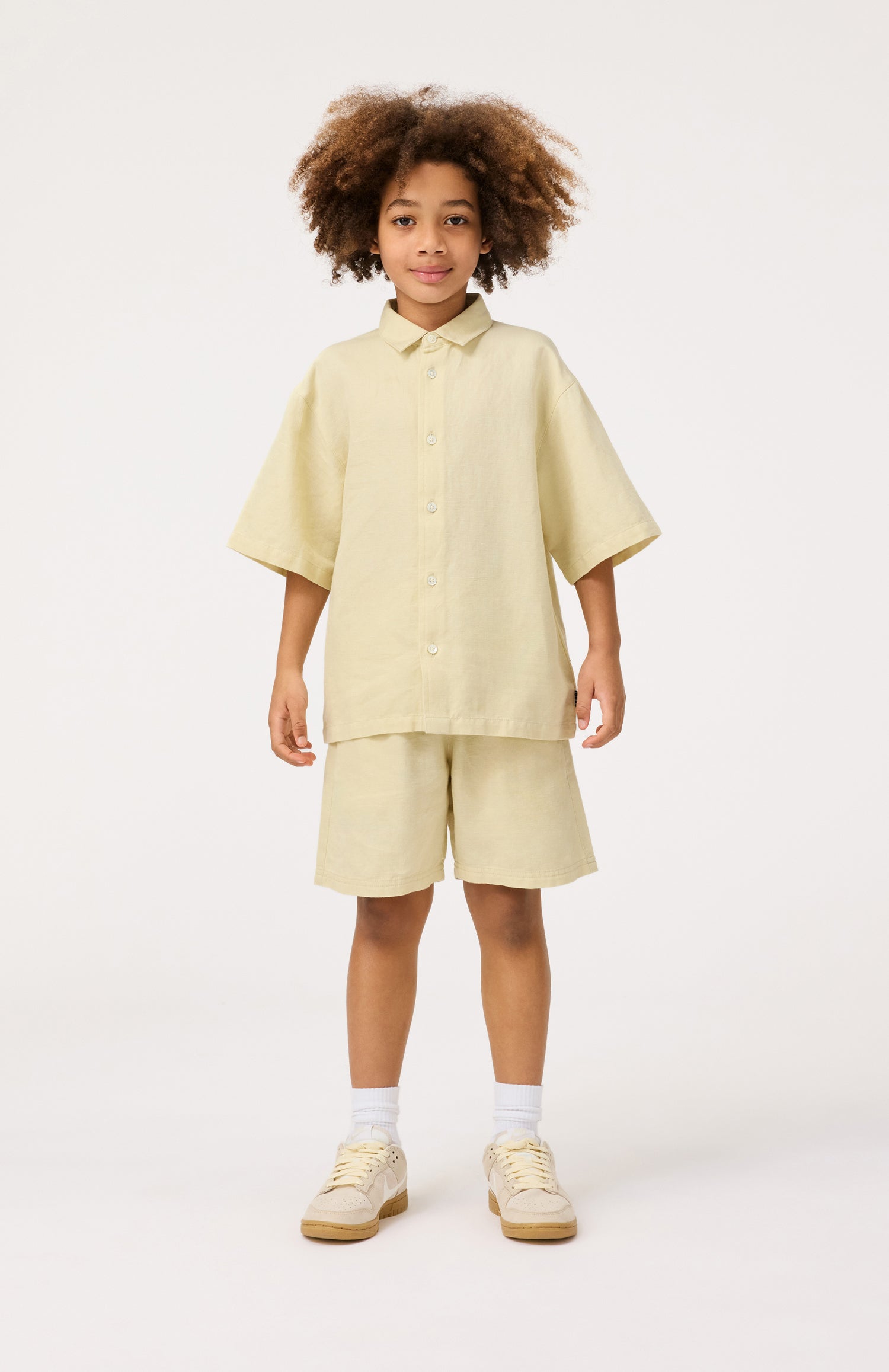 Molo - Short Amal