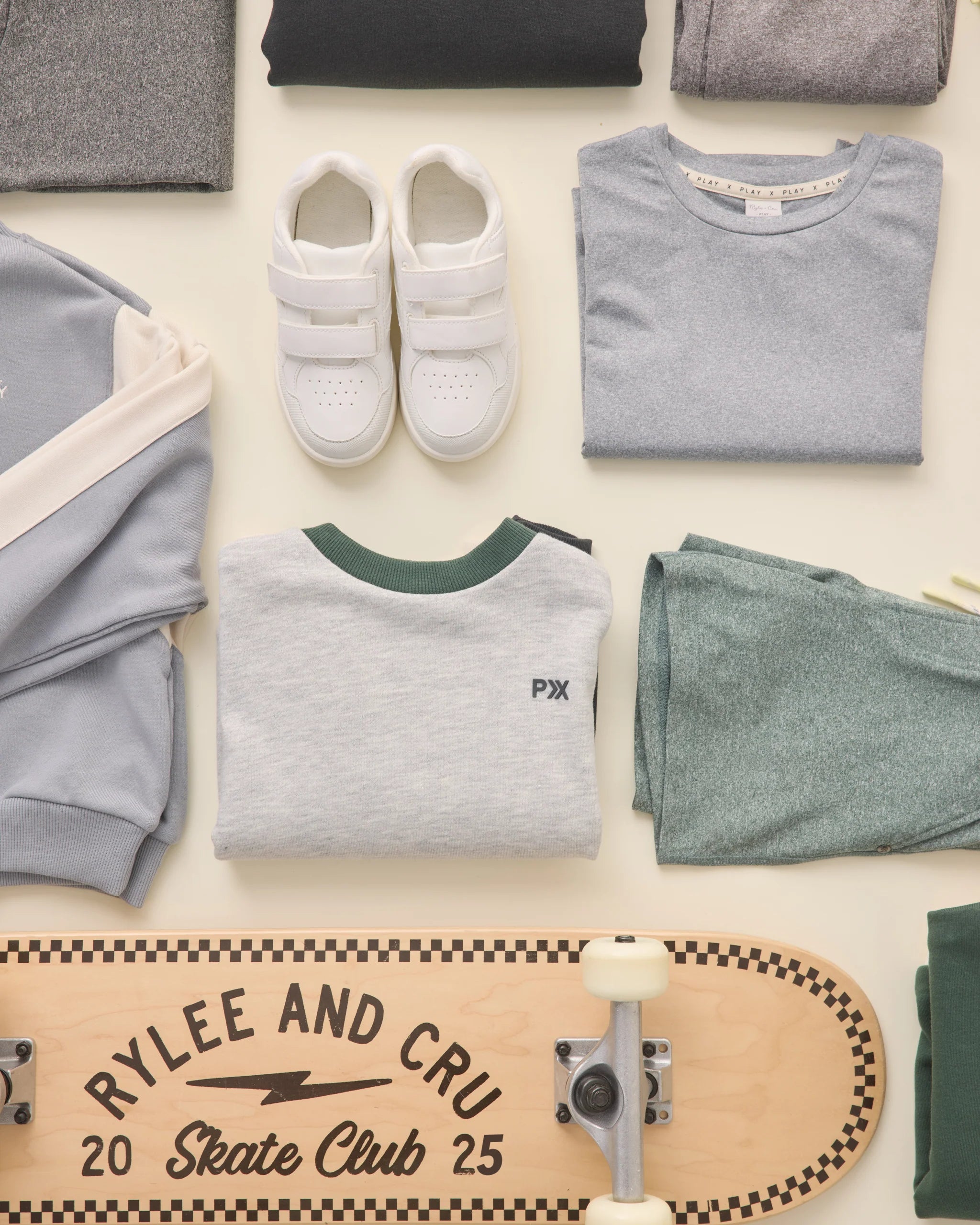Rylee + Cru - Sweatshirt Relaxed